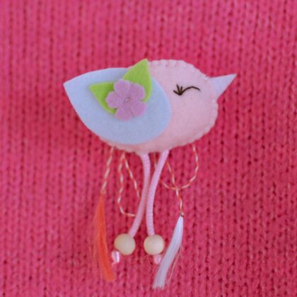 Martisor-1-martie-primavara-cadou-pasare-fetru