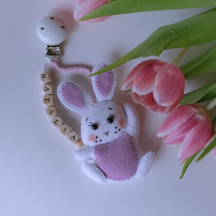 accesoriu-agatare-ghiozdan-breloc-gentuta-jucarie-fetru-copii-breloc-personalizat