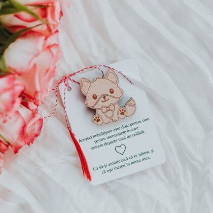 martisoare-lemn-martisoare-personalizate-gravare-laser-primavara-1-martie-cadou-martisor-vulpe