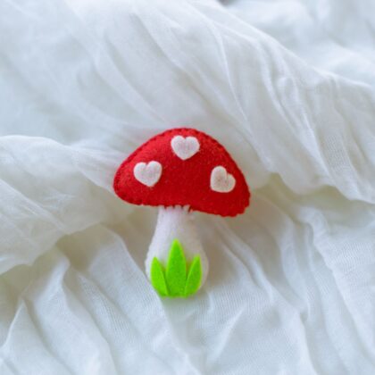 martisor-ciuperca-1-martie-cadou-brosa-primavara