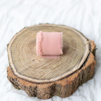 panglica-matase-sifon-nuanta-piersiciu-pastelat-material-artizani-nuanta-nectar-de-piersica-materiale-craft