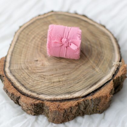 panglica-matase-sifon-nuanta-roz-mediu-material-artizani-nuanta-zefir-de-trandafir-materiale-craft