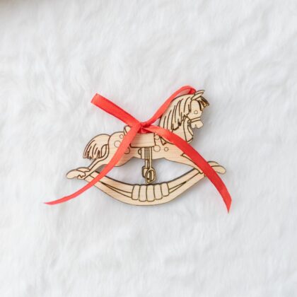 Ornament din Lemn "Căluț Balansoar Clasic", Decorațiune Crăciun Vintage